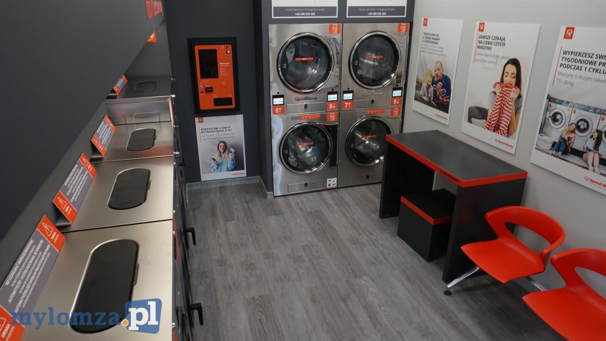 Detail shot of industrial washers available at Speed Queen Lomza.